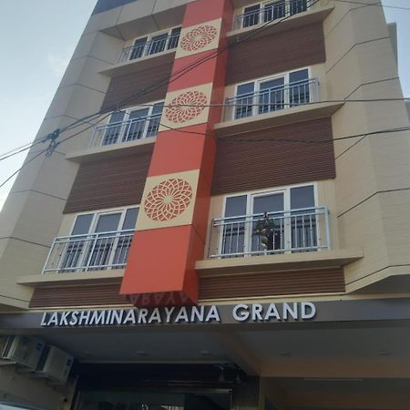 Lakshmi Narayana Grand Hotel Kanchipuram Bagian luar foto